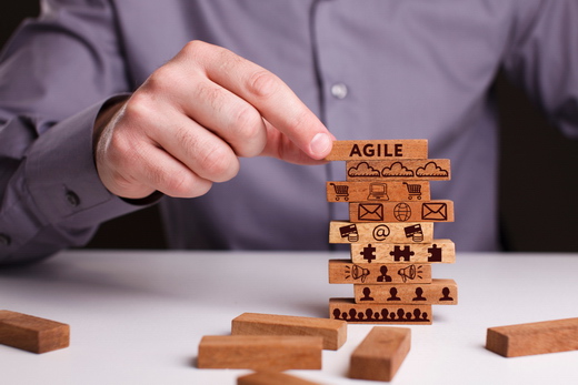 ,  :    Agile  HR-