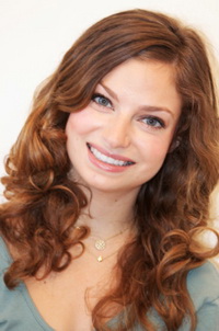 Гэбриэль Кэрол (Gabrielle Karol)