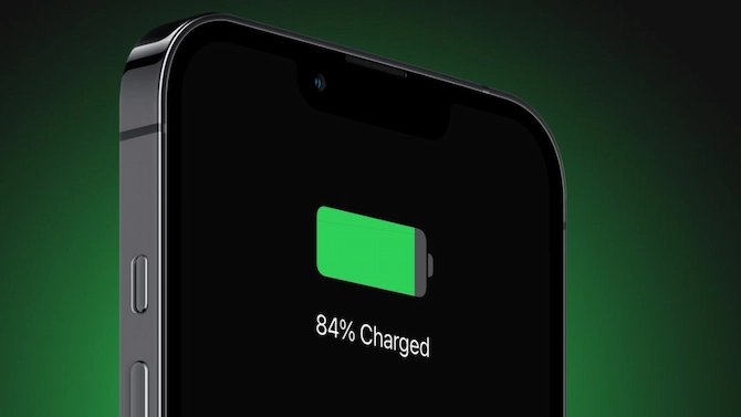 Как правильно заряжать iPhone