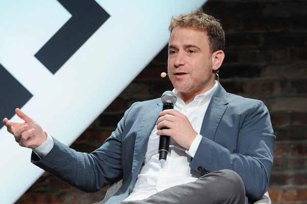   (Stewart Butterfield)